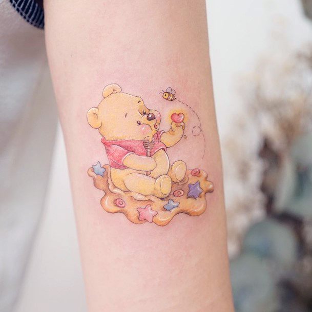 Alluring Ladies Winnie The Pooh Tattoo Ideas