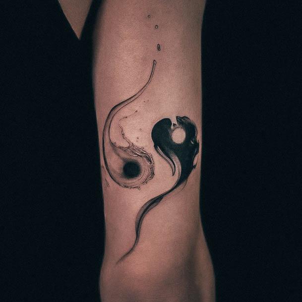 Alluring Ladies Yin Yang Tattoo Ideas