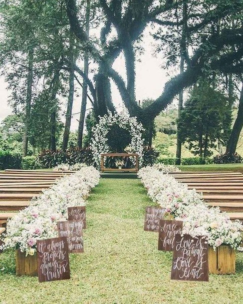 Alter Backyard Wedding Ideas