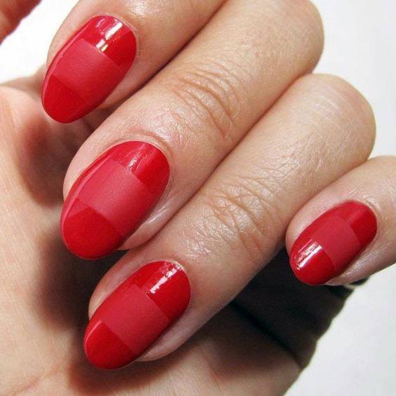 Alternating Glossy Matte Short Red Nails For Women