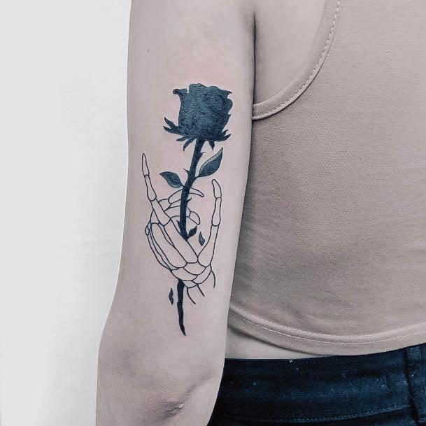 Amazing Black Rose Tattoo Ideas For Women