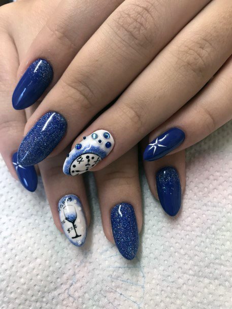 Amazing Blue Drinks And Party Nails Women