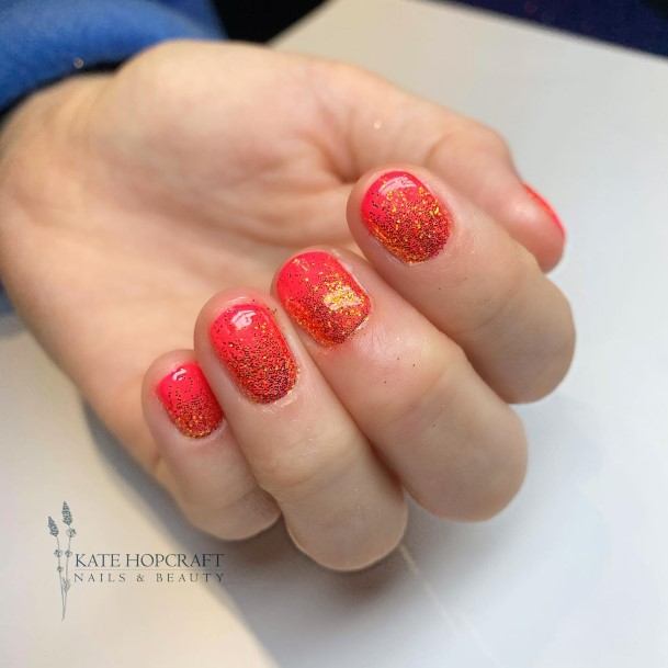 Amazing Bright Coral Nail Ideas For Women