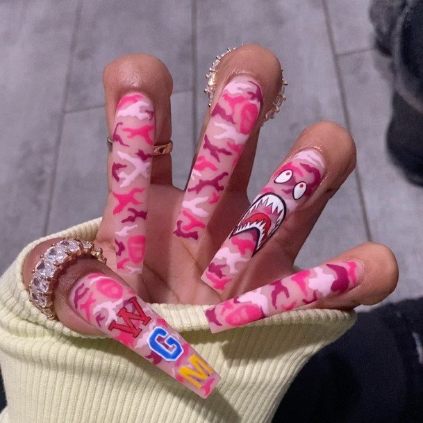 Amazing Camo Nail Ideas For Women