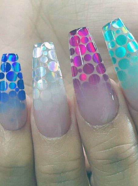 Amazing Circular Sparkles On Nails Women