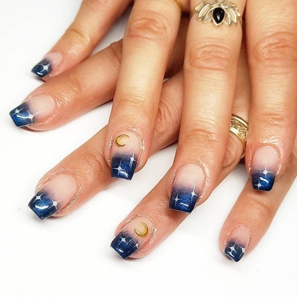 Amazing Dark Blue Ombre Nail Ideas For Women