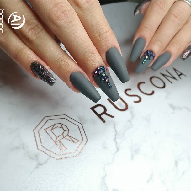 Amazing Dark Grey Nail Ideas For Women