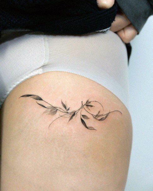 Amazing First Time Tattoo Ideas For Women