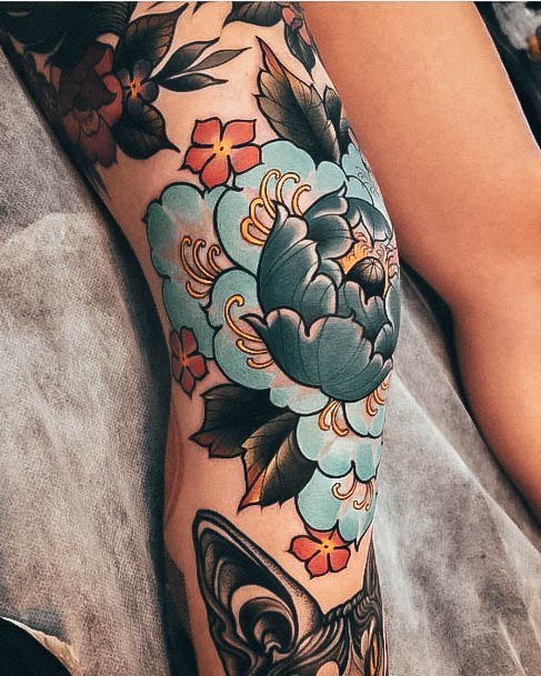 Amazing Girly Tattoo Ideas For Women Knee Traditional Blue Flower