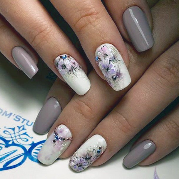 Amazing Grey Blossoms On Nails Women