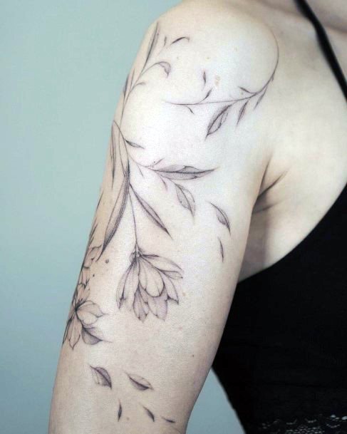 Amazing Leaf Tattoo Ideas For Women