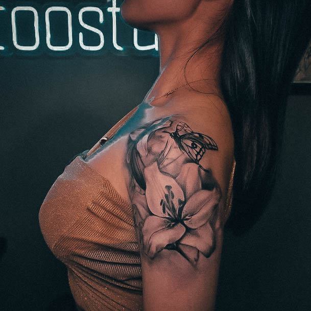 Amazing Lily Tattoo Ideas For Women Upper Arm Flowers