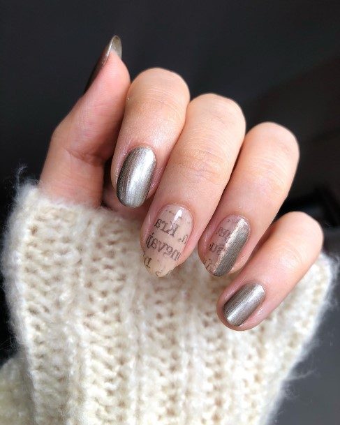 Amazing Newspaper Nail Ideas For Women