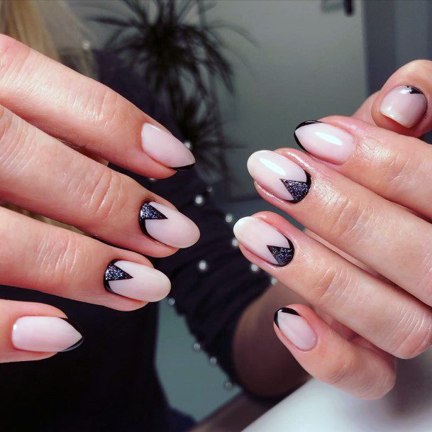 Amazing Nude Black Cutical Triangle Nails For Women Ideas