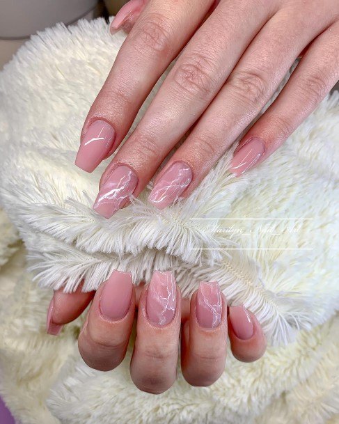 Amazing Nude Marble Nail Ideas For Women