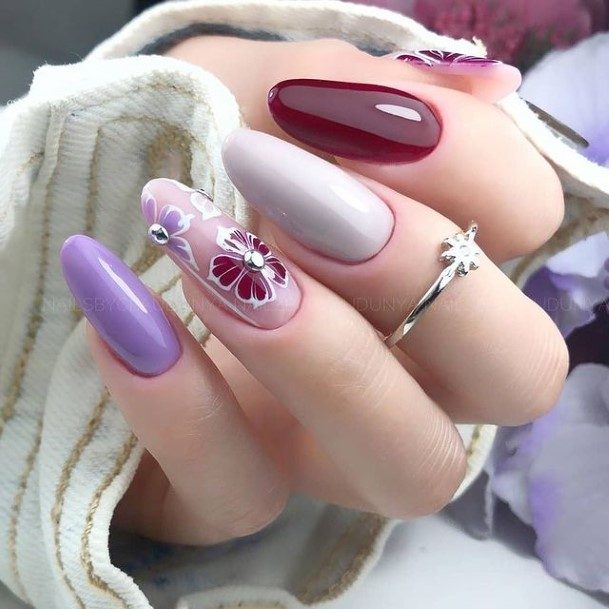 Amazing Purple Nail Ideas For Women