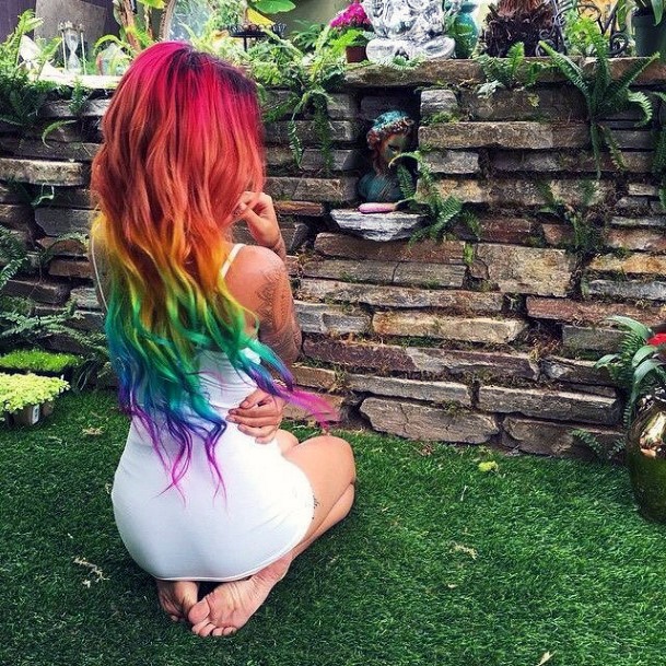 Amazing Rainbow Hairstyles Ideas For Women