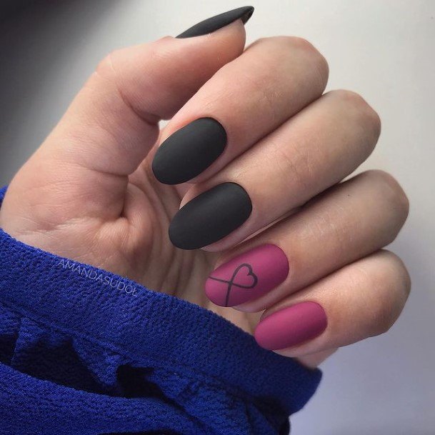 Amazing Red And Black Nail Ideas For Women