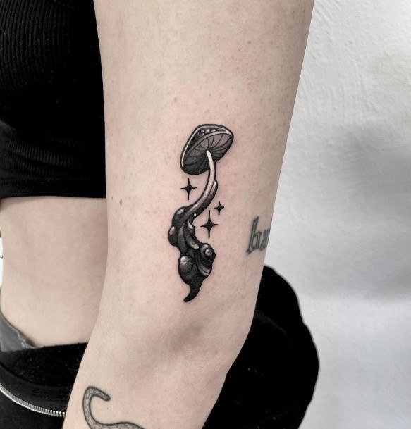 Top 100 Best Mushroom Tattoos For Women - Toadstool Design Ideas