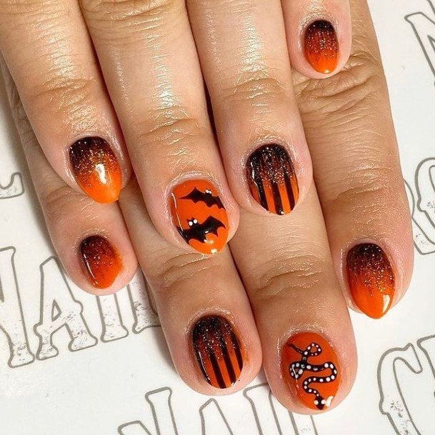 Amazing Spooky Nail Ideas For Women