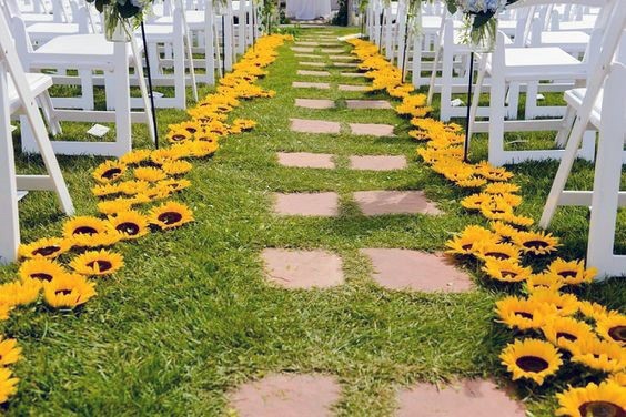 Amazing Sunflower Floral Aisle Runner Wedding Ideas