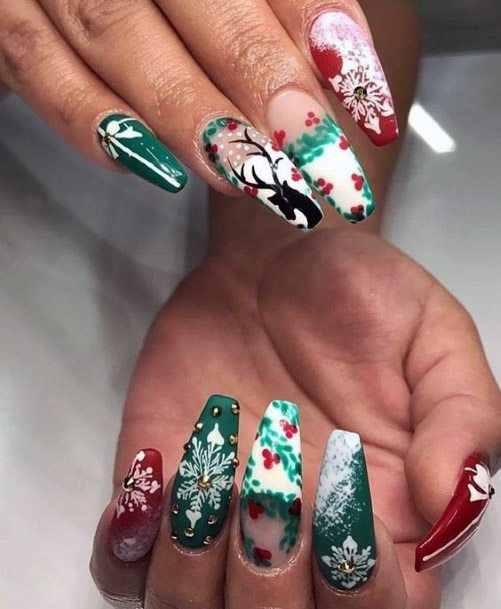 Amazing Xmas Nails Women