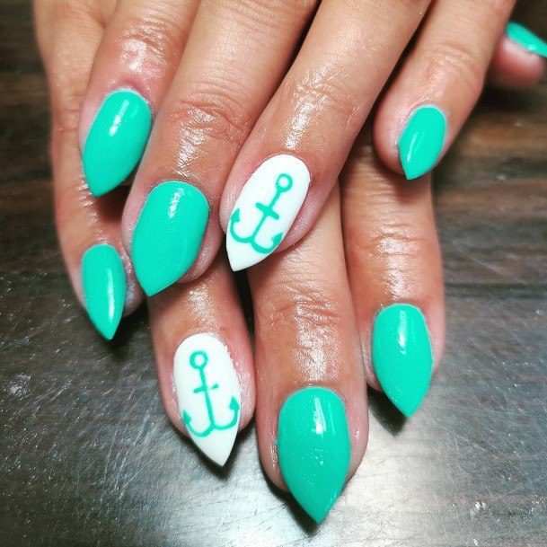 Anchor Female Nail Designs