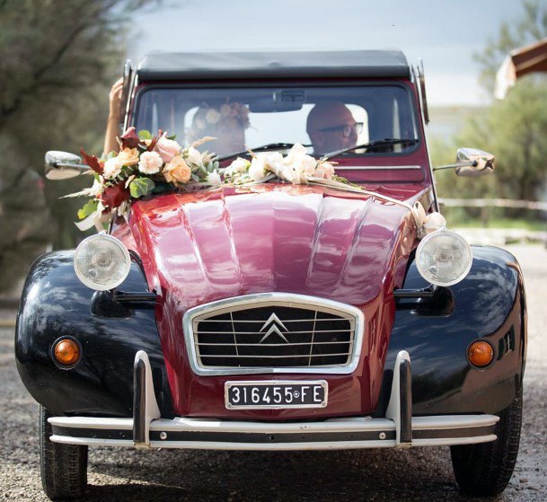 Antique Car Wedding Decorations