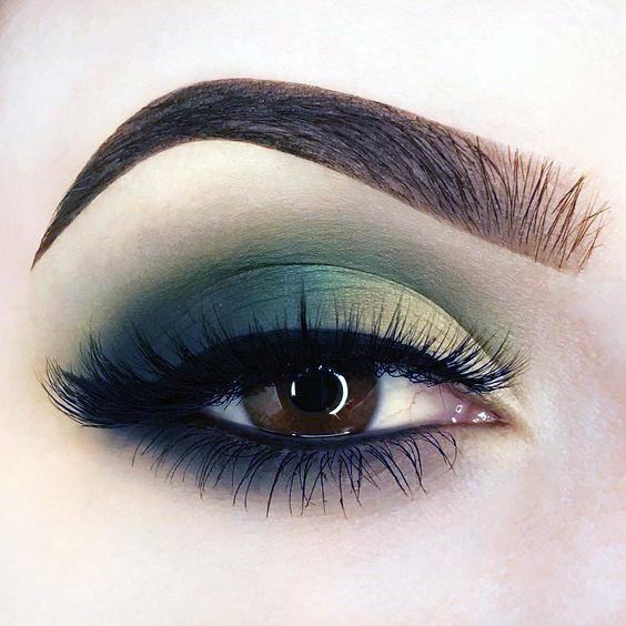 Appealing Green Brown Eyeshadow Women