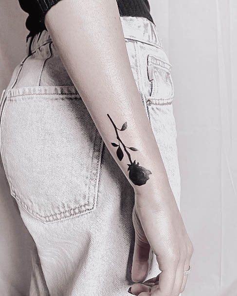 Appealing Womens Black Rose Tattoos