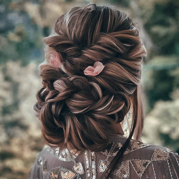 Appealing Womens Braided Hairstyless