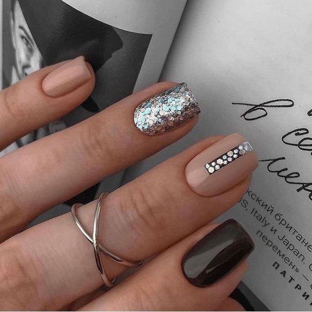 Appealing Womens Formal Nails