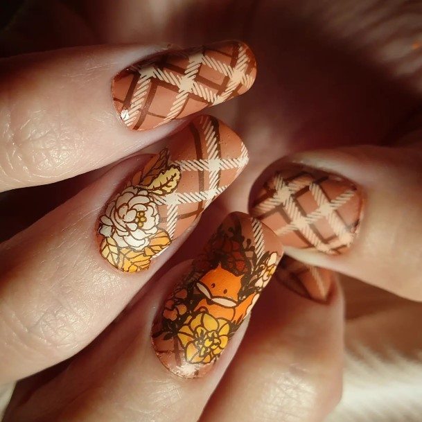 Appealing Womens Fox Nails