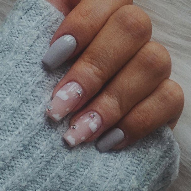 Appealing Womens Grey And White Nails