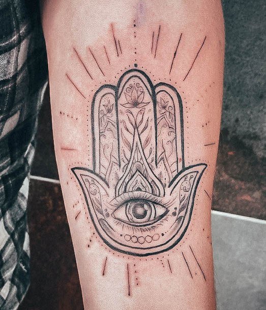 Appealing Womens Hamsa Tattoos