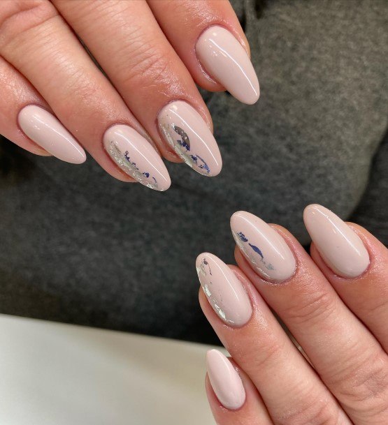 Appealing Womens Ivory Nails