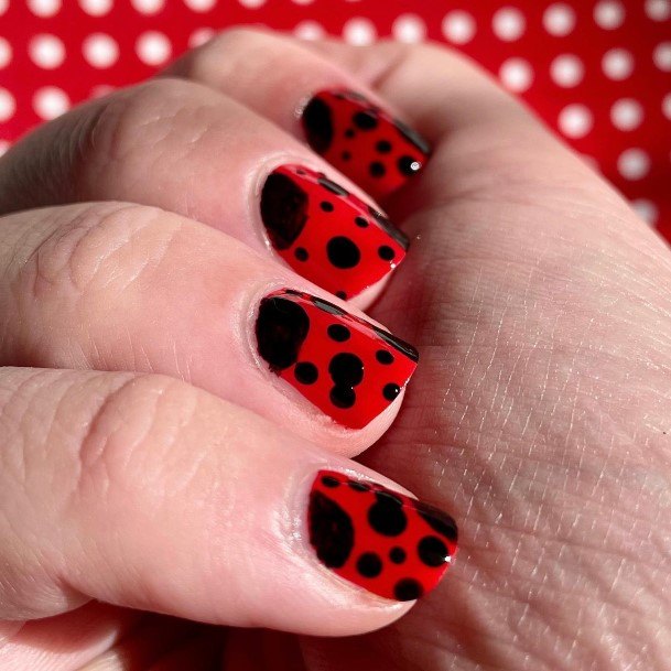 Appealing Womens Ladybug Nails