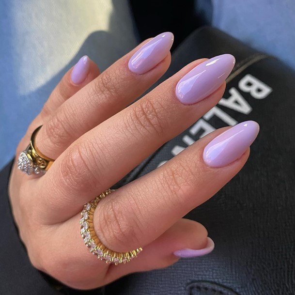 Appealing Womens Lilac Nails