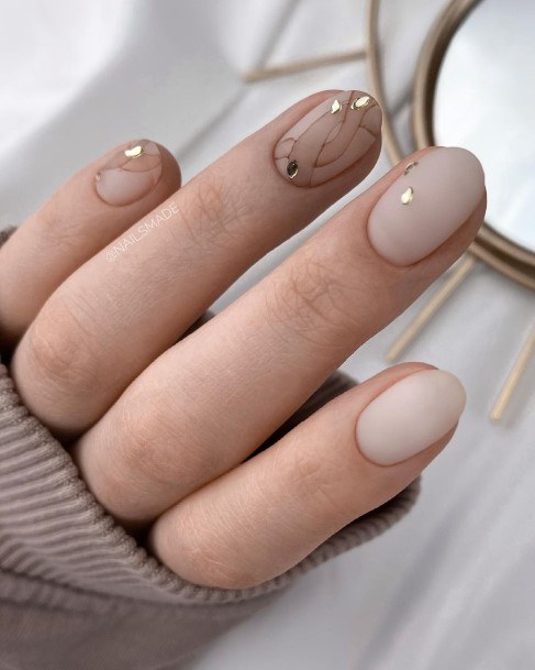 Appealing Womens Matte Fall Nails