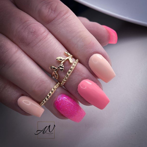 Appealing Womens Peach And Pink Nails