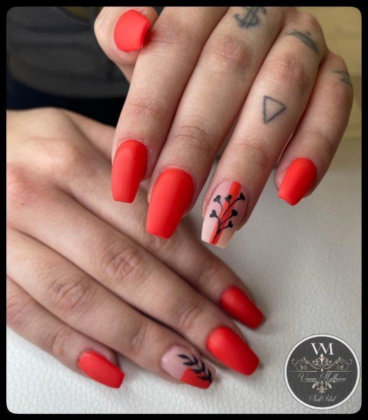 Appealing Womens Red And Black Matte Nails