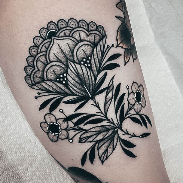 Appealing Womens Small Flower Tattoos