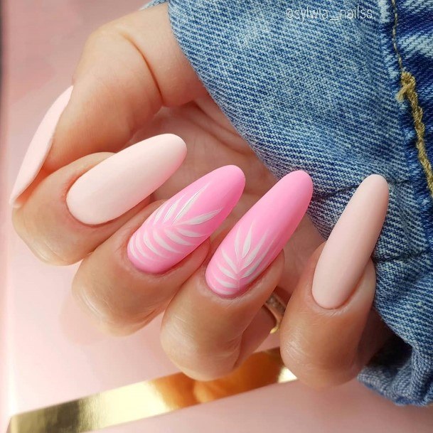 Appealing Womens Summer Matte Nails