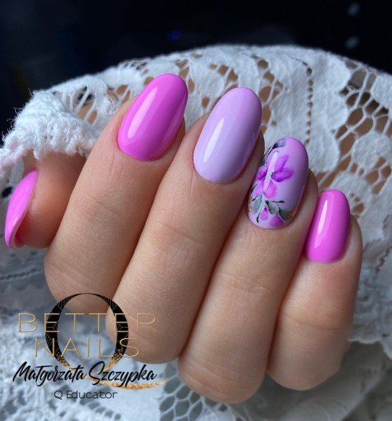 Appealing Womens Violet Nails