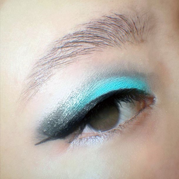 Aquamarine Blue And Silver Eyeshadow Women