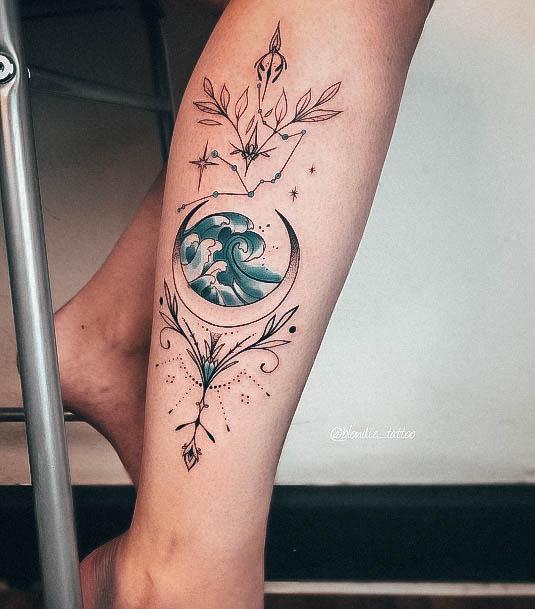 Aquarius Womens Tattoo Ideas Leg