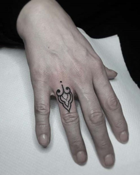 Arabic Design Tattoo Womens Fingers