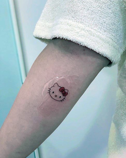 Art Hello Kitty Tattoo Designs For Girls