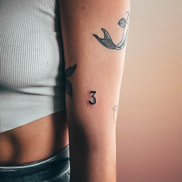 Art Number Tattoo Designs For Girls