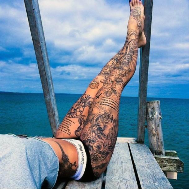 Artistic Black Tattoo Womens Thighs